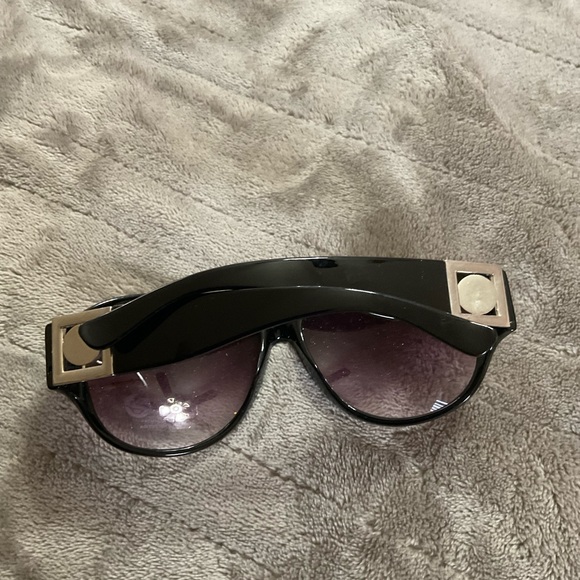 NYC sunglasses brand new - Picture 2 of 4
